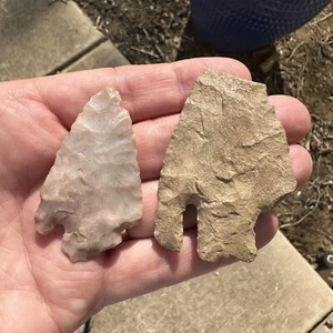 2 Calf Creek Points, Novaculite Quartzite 2 5/16" N Sulphur River Fannin Co TX - Bild 1 von 12