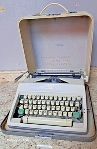 1966 Olympia SM8 #3059384 Works Pica Germany With Portable Case & Ribbon - Picture 1 of 15