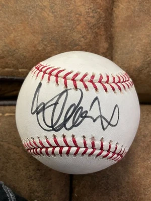 SEATTLE MARINERS ICHIRO SUZUKI SIGNED MLB BASEBALL JSA  AX48653 CASE - Image 1 of 4