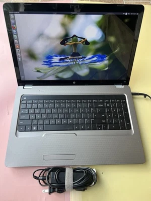 17" HP G72 Notebook PC Pentium Dual-Core 4GB RAM 320GB HDD WEBCAM HDMI 1600x900 - Image 1 of 4