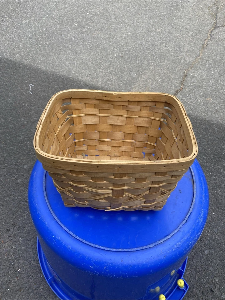 古董老式木质编织儿童自行车篮 — 第 1/4 张图片