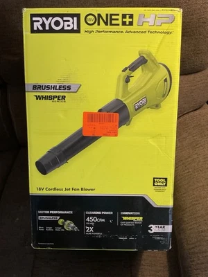 Soplador de hojas Ryobi ONE+ HP 18V sin escobillas serie 130 MPH 450 CFM P21014BTL Foto 1 de 3