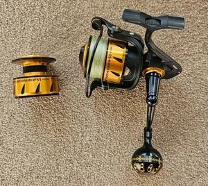 Penn Spinfisher VI 4500 Spinn Angelrolle mit Ersatzspule - Bild 1 von 3