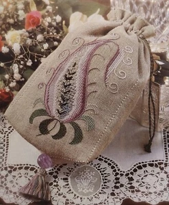 ANNE-MARIE EVENING BAG POUCH CROSS STITCH PATTERN FROM MAGAZINE - Picture 1 of 3