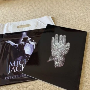Michael Jackson Neverland Collection Tokyo Tower Limited Edition Rare, Brandnew - Picture 1 of 4