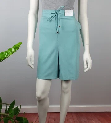 Papaya Size 18 Green Bermuda Casual Shorts Pockets Short Length Drawstring NEW - Image 1 of 4