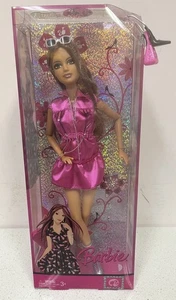 Barbie & Friends ~ Fashion Fever ~ Teresa L9537 (2007) Neu in OVP - Bild 1 von 3