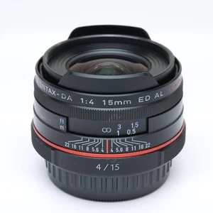 PENTAX HD DA15mm F/4 ED AL Limited Black #275 - Picture 1 of 12