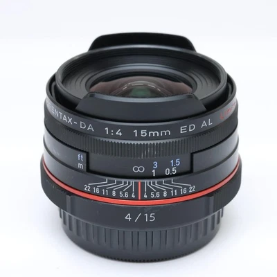 PENTAX HD DA15mm F/4 ED AL Limited Black #275 - Image 1 of 4