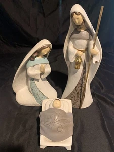 Vintage St Nicholas Square 3 Piece Nativity Set - Picture 1 of 24