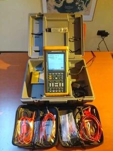 Fluke Scopemeter 105B Series II   - Foto 1 di 3