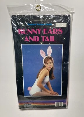 Fantasia de orelhas e cauda de coelho rosa feita em Taiwan década de 1980 NOVA pedra superior  - Imagem 1 de 3