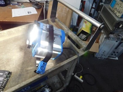 Modelo Arri: 650 Plus Tungsteno Fresnel Foto 1 de 4