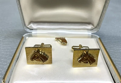 Nuevo de Lote Antiguo Esmalte Marrón Figura Cabeza de Caballo Chapado en Oro Amarillo Gemelos con Tachuela Foto 1 de 3