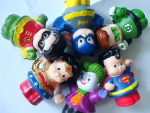 6 PC Little People DC SUPER HEROE Wonder BAT WOMAN Robin SUPERMAN Joker LANTERN - Picture 1 of 24