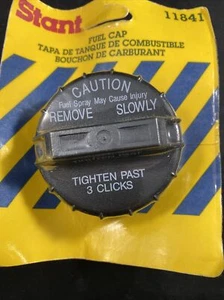 Tapa de combustible para tanque de silla de montar Stant 11841 - Imagen 1 de 3
