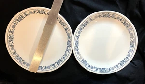 Corelle Corning Old Town Blue Set of 2 Dinner Plates 10 1/4" Onion Design - Picture 1 of 5