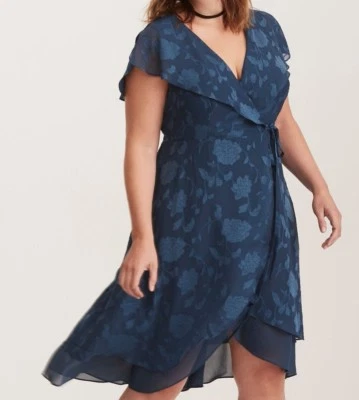 Vestido midi envolvente de gasa texturizada estampado floral verde azulado tórrido 00X mediano grande #24357 Foto 1 de 2