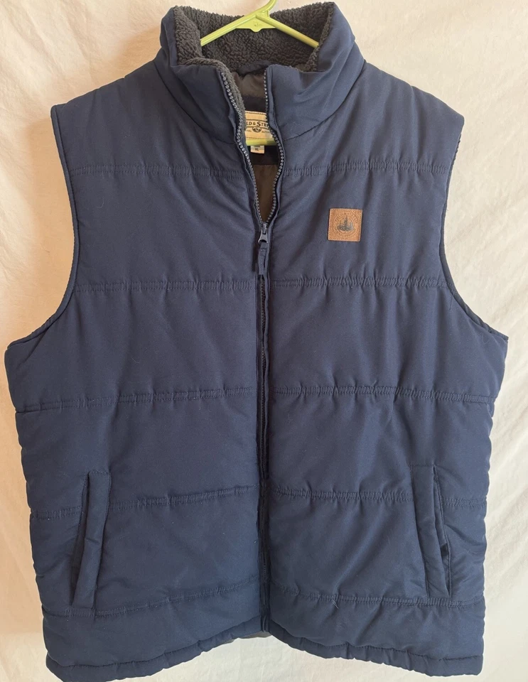 Field & Stream Quilted Vest Jacket Blue Full Zip Size XL Hunting Outdoor Puffer - Image 1 of 4