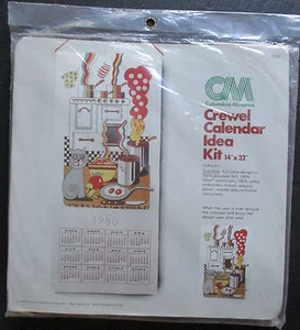 VINTAGE HALLMARK CM COLUMBIA-MINERVA 1980 GRAUER KÄTZCHENKALENDER CREWEL SET - NEU - Bild 1 von 3