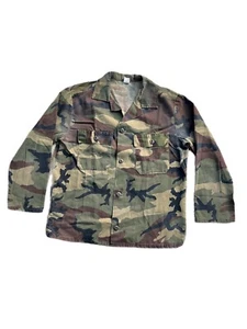 Vintage Camouflage Light Shirt Jacket / Size Medium/ Pre-Owend - Picture 1 of 5
