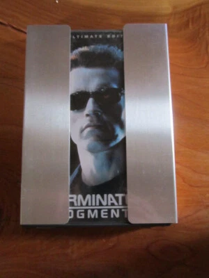DVD  TERMINATOR 2 THE ULTIMATE EDITION TIN COVER BOOKLET GREAT    **MUST SEE *** - Image 1 of 3
