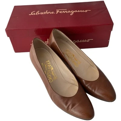 复古 1987 年 Salvatore Ferragamo Snella 棕色小牛低跟鞋女式 7 码带盒 — 第 1/4 张图片