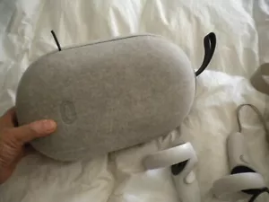 Meta Oculus Quest 2 128GB Virtual Reality Headset - Weiß Gesamtset - Bild 1 von 4