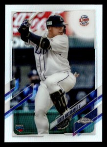 2021 Topps Chrome NPB #62 Kento Watanabe Refractor  RC