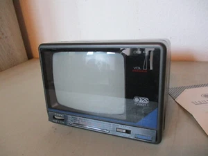 ICeS TV2011, portable TV Fernsehgerät TV-2011 mit Bedienungsanleitung - Afbeelding 1 van 9