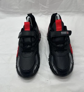 New Fashion Boys Casual Shose Comfortable Size 5  Black/ Red - Picture 1 of 8