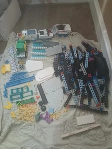 Rokenbok Vehicle Track & Accessories Toy Lot - Picture 1 of 17