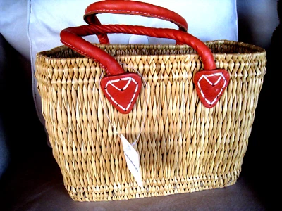 VINTAGE BROWN LEATHER HANDLES WOVEN STRAW PURSE HANDBAG SHOPPER SATCHEL TOTE - Image 1 of 4