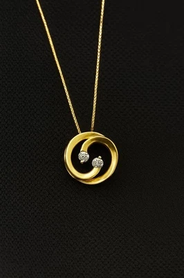 10k Yellow Gold Diamond Pendant Necklace 1/8 Carat I/J Clarity 18 Inch Chain - Image 1 of 4