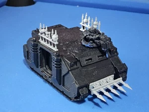Games Workshop Warhammer 40K: Chaos Space Marines Rhino - Picture 1 of 1