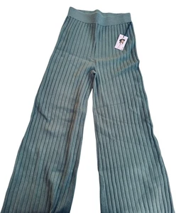 Sincerely Jules Hose Medium gerippt olivgrün Strick weites Bein - Bild 1 von 10