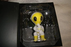 Ron English PopAganda Nike KD Lightning Thinker Light Bulb Kevin Durant 8 Inch - Picture 1 of 10