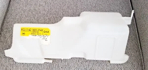 1985-1991 Chevy Express & GMC Vandura coolant reservoir 15595742 OEM NOS - Picture 1 of 5