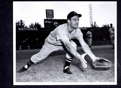 Foto Original Prensa Walt Dropo Tipo 1 Don Wingfield 8x10 Tigres de Detroit Foto 1 de 2