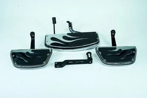 04 Harley Road Glide Touring Left Floorboard & RH LH Pass Foot Rest Flame 1313 - Picture 1 of 16