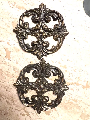 paire rosaces fronton laiton bronze  rampe escalier lit miroir porte autre - Photo 1/3