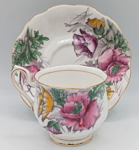 Taza de té y platillo Royal Albert Bone China flor del mes de agosto "Amapola" - Imagen 1 de 9