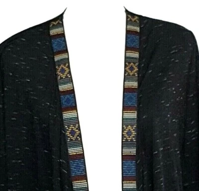 Cárdigan abierto para mujer BKE negro pequeño tribal ribete azteca manga 3/4 Foto 1 de 4