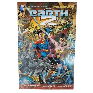 Earth 2 vol. 1: The Gathering (The New 52), Robinson, James, buen libro de bolsillo - Imagen 1 de 2