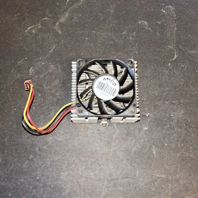  AMD CPU Cooler/Heat Sink - Image 1 of 2