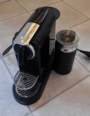 Nespresso Citiz and Milk by Magimix M196 Black with Aeroccino 3 (11317) VGC - Image 1 of 4