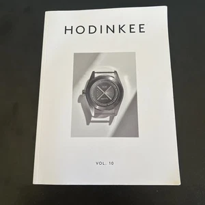 HODINKEE MAGAZINUHR BAND 10 - Bild 1 von 4