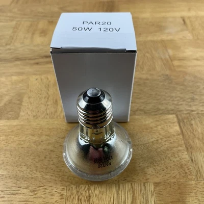 50-Watt Par20 Indoor/Outdoor Floodlight - Image 1 of 4