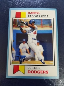 Darryl Strawberry LA Dodgers Pocket Price Guide #44 Blue Border Oddball - Picture 1 of 3