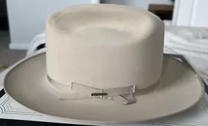 SOMBRERO VAQUERO STETSON 4X CASTOR VIENTRE PLATEADO BEIGE RANCHERO CAMINO ABIERTO TALLA 7 Y 1/8 - Imagen 1 de 10